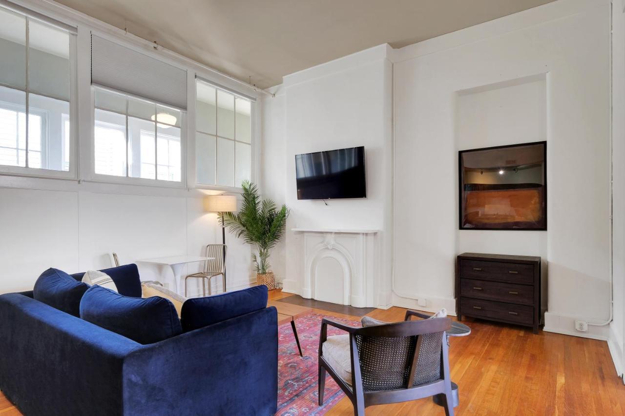 Apartment With King Bed In Downtown 루이빌 외부 사진