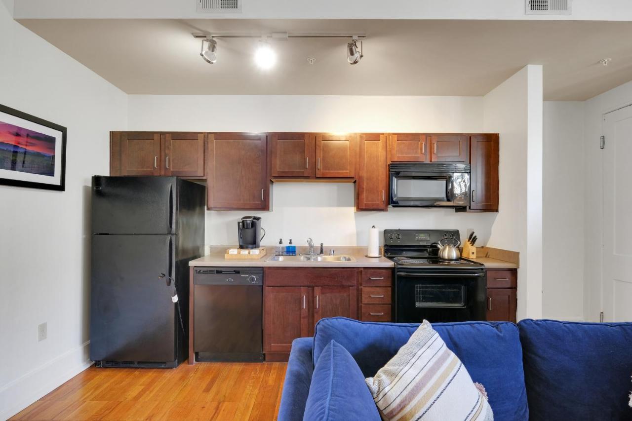 Apartment With King Bed In Downtown 루이빌 외부 사진